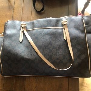 Coach shoulder bag